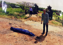 Truy tố người đàn ông giết vợ rồi đem xác ra nghĩa trang đốt phi tang