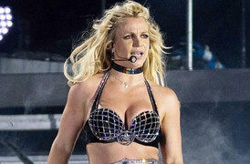 Britney Spears không nhớ đang biểu diễn ở đâu