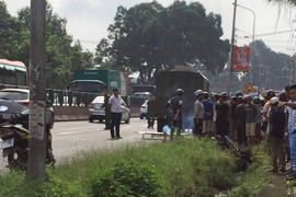 Va chạm với xe chở phạm nhân, 1 phụ nữ đi xe máy chết tại chỗ