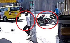 Clip: Chủ nhà lao ra nhanh như cắt, kéo 2 kẻ trộm sơn ngã sấp mặt