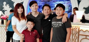 Ly hôn nhiều năm, Bằng Kiều và vợ cũ vẫn đi du lịch cùng nhau