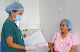 Ca mổ '2 in 1' cứu mẹ con sản phụ bị đa nhân xơ tử cung nặng