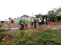 Cố vượt qua dòng nước lũ, nam thanh niên thiệt mạng