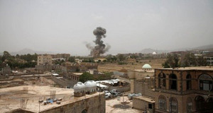 Xe buýt chở học sinh đi dự trại hè trúng tên lửa, ít nhất 50 người thiệt mạng