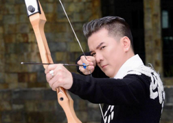 Đàm Vĩnh Hưng báo công an xử lý kẻ mạo danh facebook