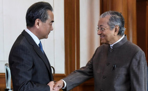 Thủ tướng Malaysia sẵn sàng hủy bỏ dự án tỷ USD với Trung Quốc