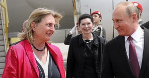 Tổng thống Putin dự đám cưới Ngoại trưởng Áo: Hàng trăm cảnh sát được huy động