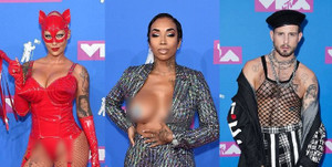 Những màn khoe thân lố bịch 'nhức mắt' nhất thảm đỏ MTV VMAs