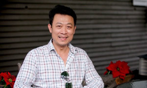 Sân khấu của danh hài Vân Sơn bị ca sĩ kiện, đòi bồi thường 300 triệu đồng