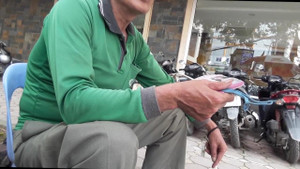 Video: GrabBike rởm hoành hành, lừa bịp, chặt chém khách ở Hà Nội