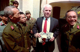 Nhà sử học Dương Trung Quốc: Ông John McCain là người tiên phong ‘ngoại giao cựu chiến binh’