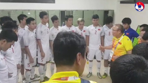 Clip: Hình ảnh hậu trường xúc động trước và sau chiến tích lịch sử của Olympic Việt Nam
