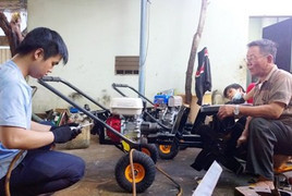 Nhà sáng chế hết lòng vì cà phê