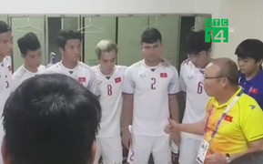 Video: HLV Park Hang-seo động viên học trò đánh bại Hàn Quốc ở bán kết