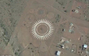 Người đàn ông xây bãi đáp UFO theo chỉ đạo của người ngoài hành tinh