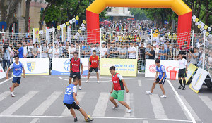 Khởi tranh giải bóng đá đường phố SCG Street Football 2018