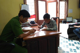 Sàm sỡ vợ bạn tại bàn nhậu, nam thanh niên bị đâm chết