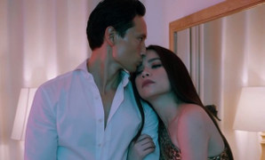 Sau tin đồn chia tay, Hồ Ngọc Hà nũng nịu tựa vào vai Kim Lý