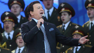 Iosif Kobzon - NSND Liên Xô từng hào sảng hát trên công trường thuỷ điện Hoà Bình