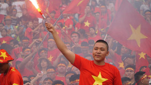 Olympic Việt Nam thua Olympic UAE: Pháo vẫn sáng nhưng nước mắt tuôn rơi