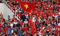 SVĐ Mỹ Đình rực màu cờ đỏ sao vàng đón những người hùng ASIAD 2018