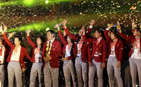 Khoảnh khắc ấn tượng lễ vinh danh những 'người hùng' ASIAD 2018 tại sân vận động Mỹ Đình