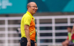 HLV Park Hang-seo lý giải nụ cười trong trận thua Hàn Quốc