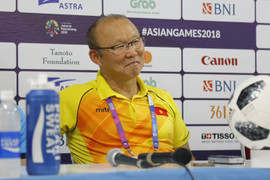 HLV Park Hang Seo không biết Son Heung Min nghe lén ở ASIAD