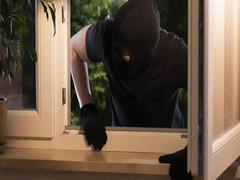 Đi nghỉ lễ 2/9, người phụ nữ bị trộm phá cửa, cuỗm gần nửa tỷ đồng