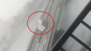 Siêu bão Jebi đổ bộ Nhật Bản: Những hình ảnh khủng khiếp