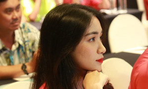 Tâm lý Hòa Minzy không ổn định sau ồn ào bị fan Kpop ‘ném đá’