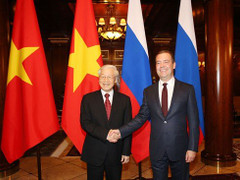 Tổng Bí thư Nguyễn Phú Trọng hội kiến Thủ tướng LB Nga Dmitry Medvedev