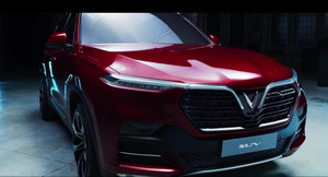 Video: Cận cảnh thiết kế mẫu xe SUV và sedan đầu tiên của VinFast