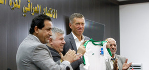 Đối thủ của Việt Nam tại Asian Cup 2019 dùng HLV World Cup