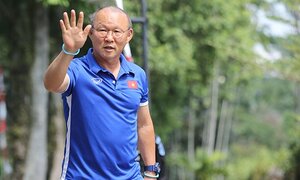 HLV Park về Hàn Quốc, 'ủ mưu' cho AFF Cup