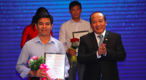 Loạt bài 'Phá nát thành trì u mê Hội thánh Đức Chúa Trời Mẹ' đoạt giải A Giải thưởng Tiếng nói Việt Nam 2018