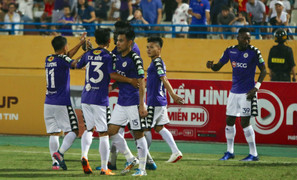 Thắng SLNA, Hà Nội vô địch V-League 2018 với kỷ lục chưa từng có