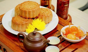 Sửng sốt về lượng đường khổng lồ sau chiếc bánh trung thu