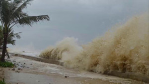 Áp thấp nhiệt đới có khả năng thành bão trên Biển Đông mạnh thế nào?