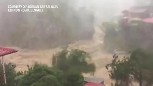 Clip: Lũ dữ như tận thế ở Philippines khi siêu bão MANGKHUT đổ bộ