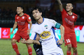 Công Phượng lập cú đúp, HAGL vẫn tụt dốc không phanh