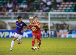 HLV Lê Thụy Hải: 'Lực lượng HAGL rất mỏng, chấn thương là lủng củng ngay'