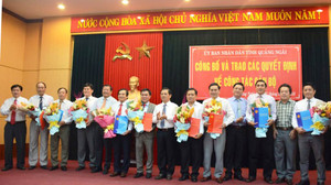 Quảng Ngãi bổ nhiệm, luân chuyển hàng loạt cán bộ từ cấp huyện đến cấp sở