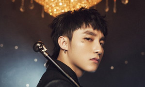 Chỉ vì một câu nói đùa, Sơn Tùng M-TP bị fan quốc tế chỉ trích dữ dội