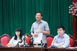 Phó Giám đốc Sở GD-ĐT Hà Nội: 'Không có chuyện ép phụ huynh mua sữa học đường'