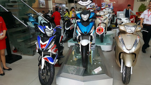 Xe côn tay: Chọn Honda Winner hay Yamaha Exciter?