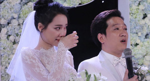 Khoảnh khắc của nụ cười, nước mắt ở lễ cưới Trường Giang, Nhã Phương