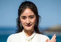 Dương Mịch gây tranh cãi khi lộ ảnh già nua, da sần sùi kém sắc