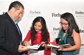 Vượt qua người khổng lồ: Lời thì thầm của nguyên tắc 4P