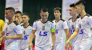 Video: Thái Sơn Nam 9-1 Hoàng Thư FHL Đà Nẵng